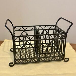 Black Metal Wire Utensils, Crafts Supplies, Office Items or Toiletries Caddy.